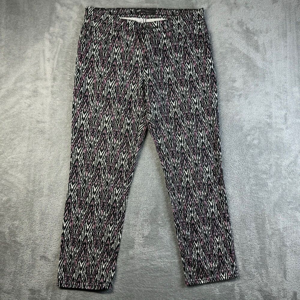 Levi's Jeans Women's 30 Black Pink White Mid-Rise Skinny Stretch Tribal Abstract